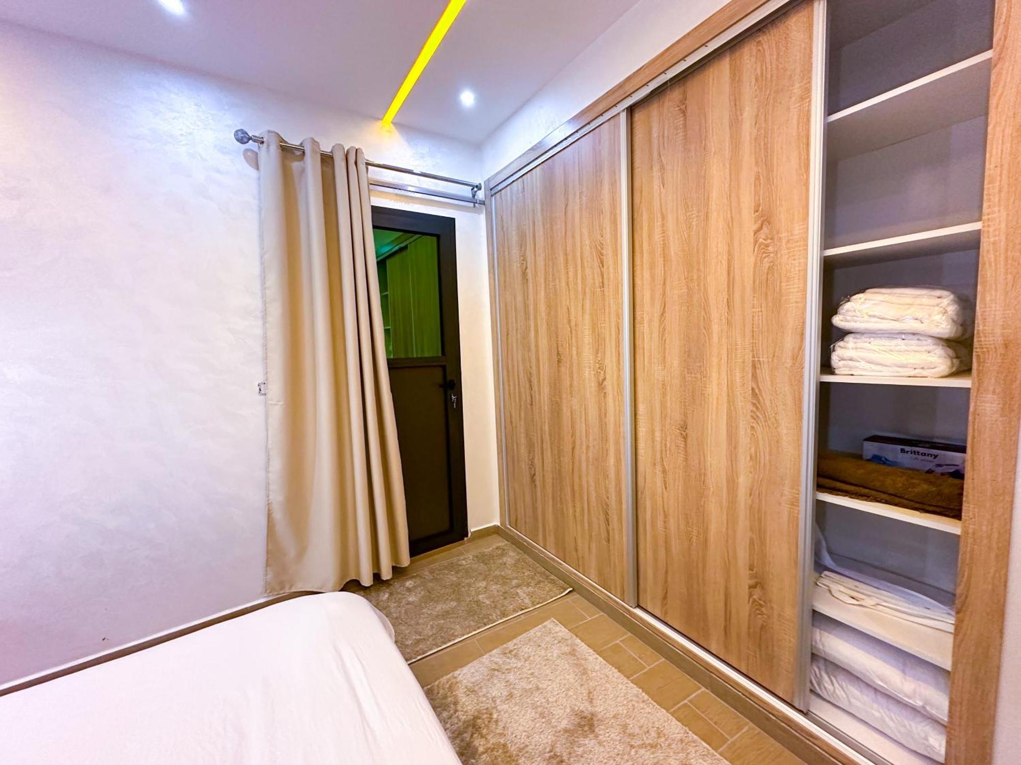 Veluxa - Luxury Homes - Centric Flat Appartement Tanger