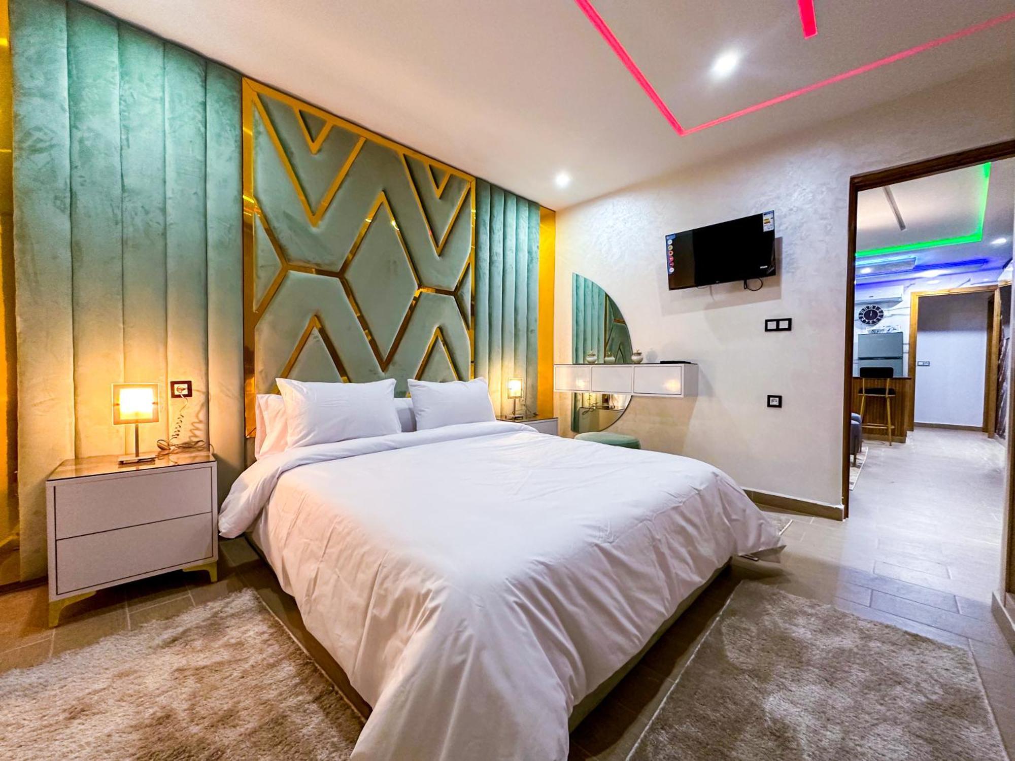 Veluxa - Luxury Homes - Centric Flat Appartement